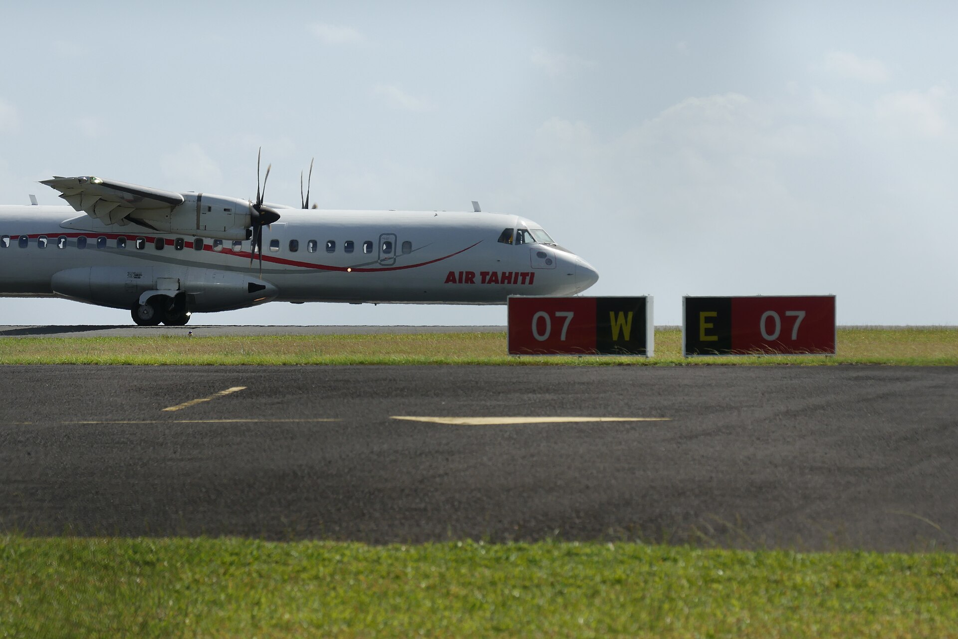 An Air Tahiti ATR 72 on the ground at Huahine