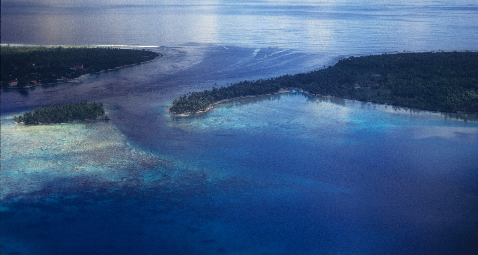 The entrance to Rangiroa's lagoon
